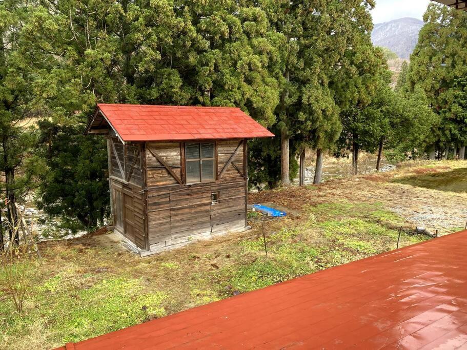 شقة Way Shirakawago - Private, Free Parking And Newly Opened 2022 Way Shirakawago المظهر الخارجي الصورة